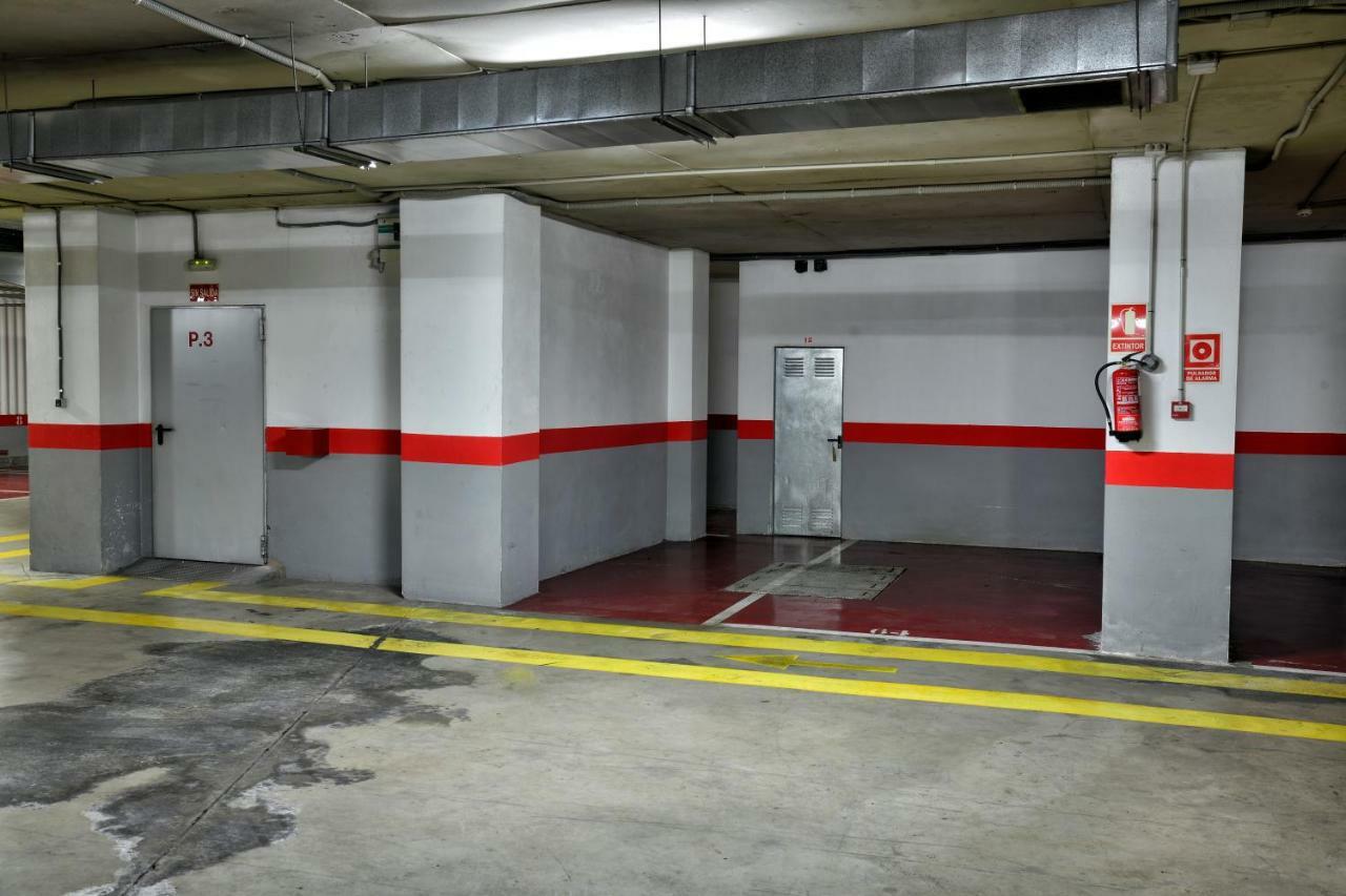 Apartamentos La Estación Málaga Exterior foto