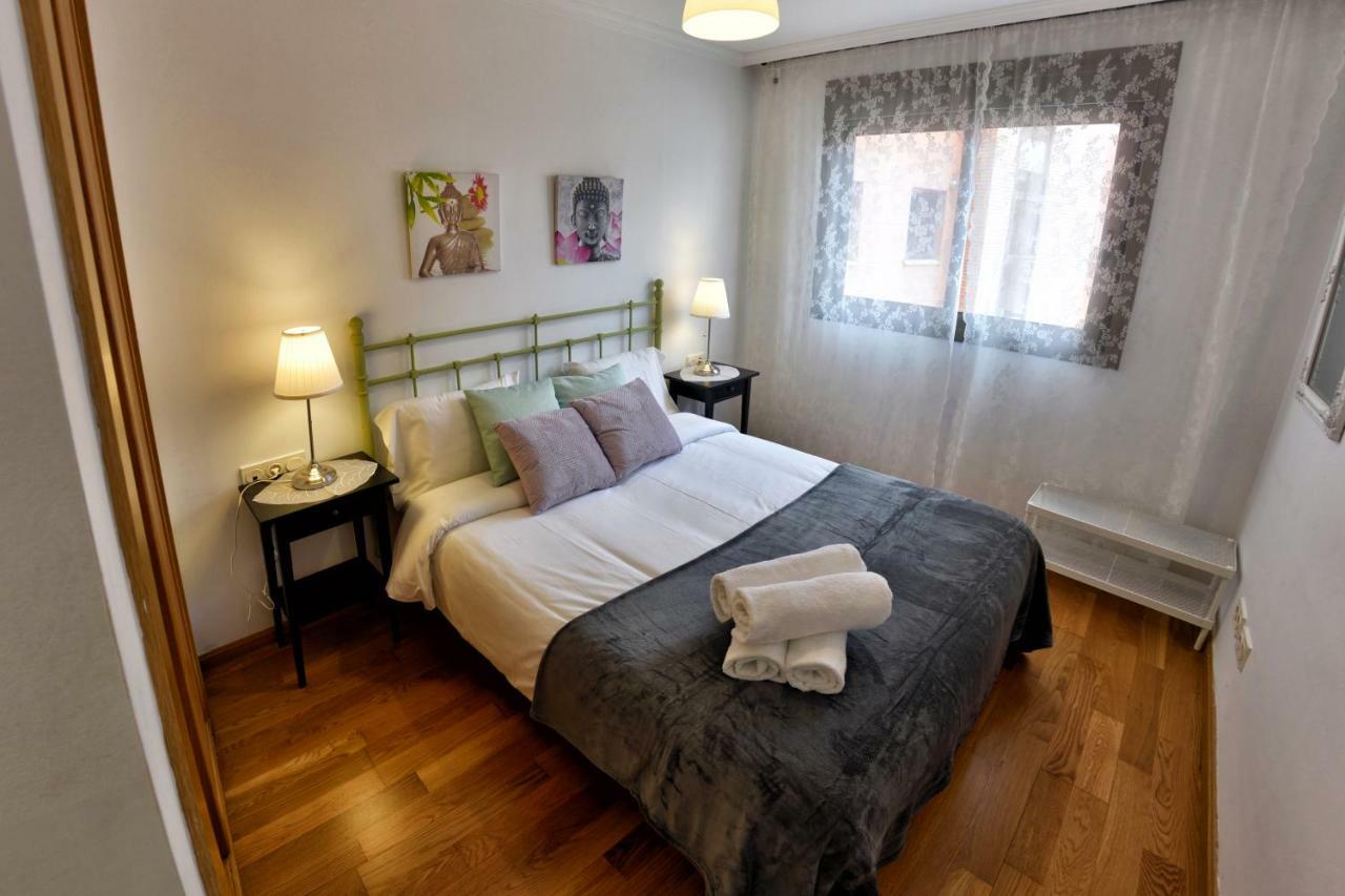 Apartamentos La Estación Málaga Exterior foto